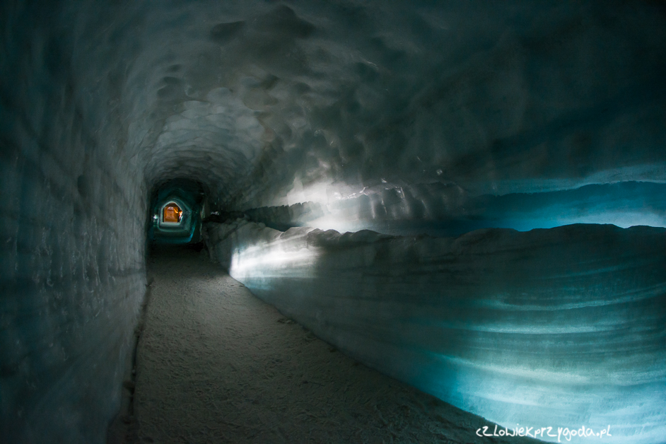 lodowy tunel