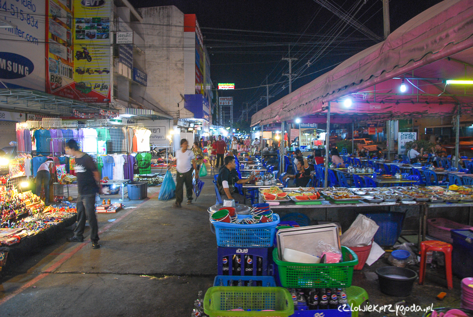Nocny Market w Kanchanaburi