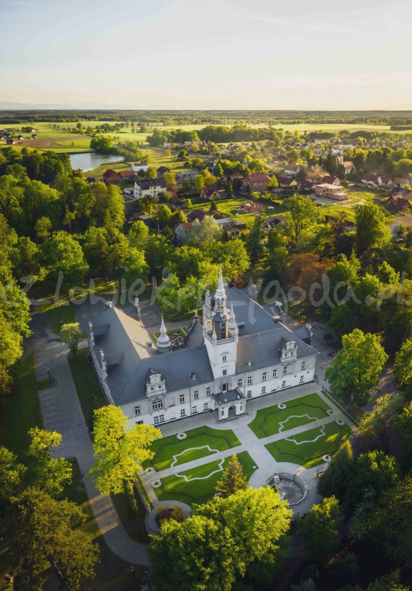 Pałac w Tułowicach